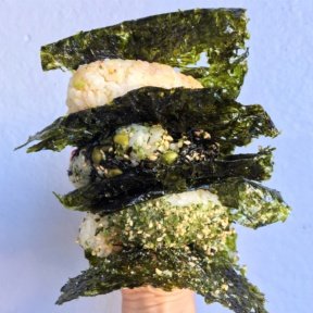 Gluten-free seaweed rolls from Sunny Blue